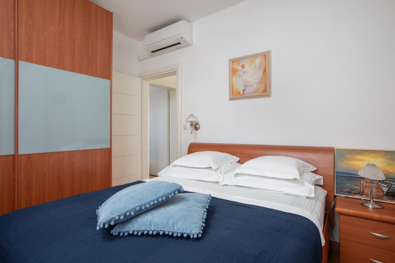 Villa Old Olive, 3Lovelyvillas Подгора Экстерьер фото